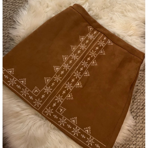 Francesca’s Vera Embroidered Faux Suede Skirt - Picture 6 of 7